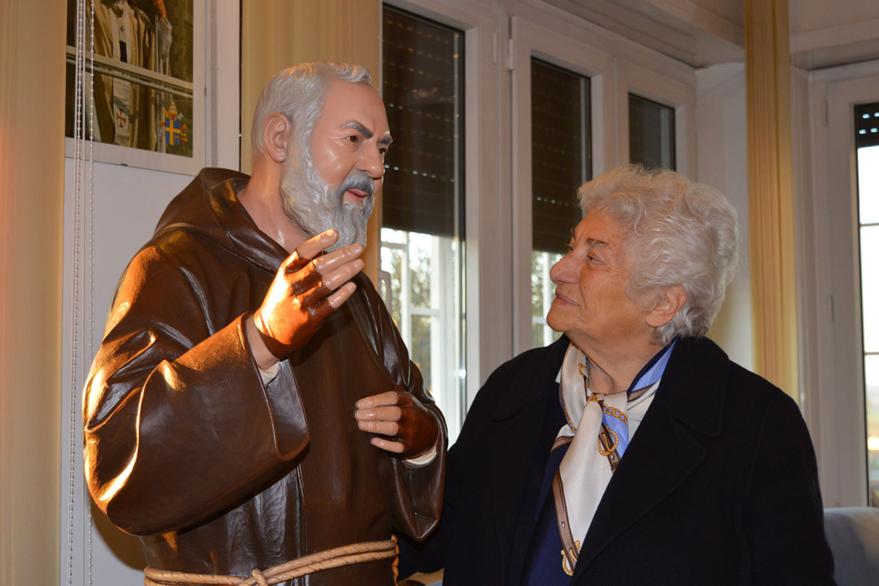 Padre Pio trasmette il suo messaggio a Irene Gaeta